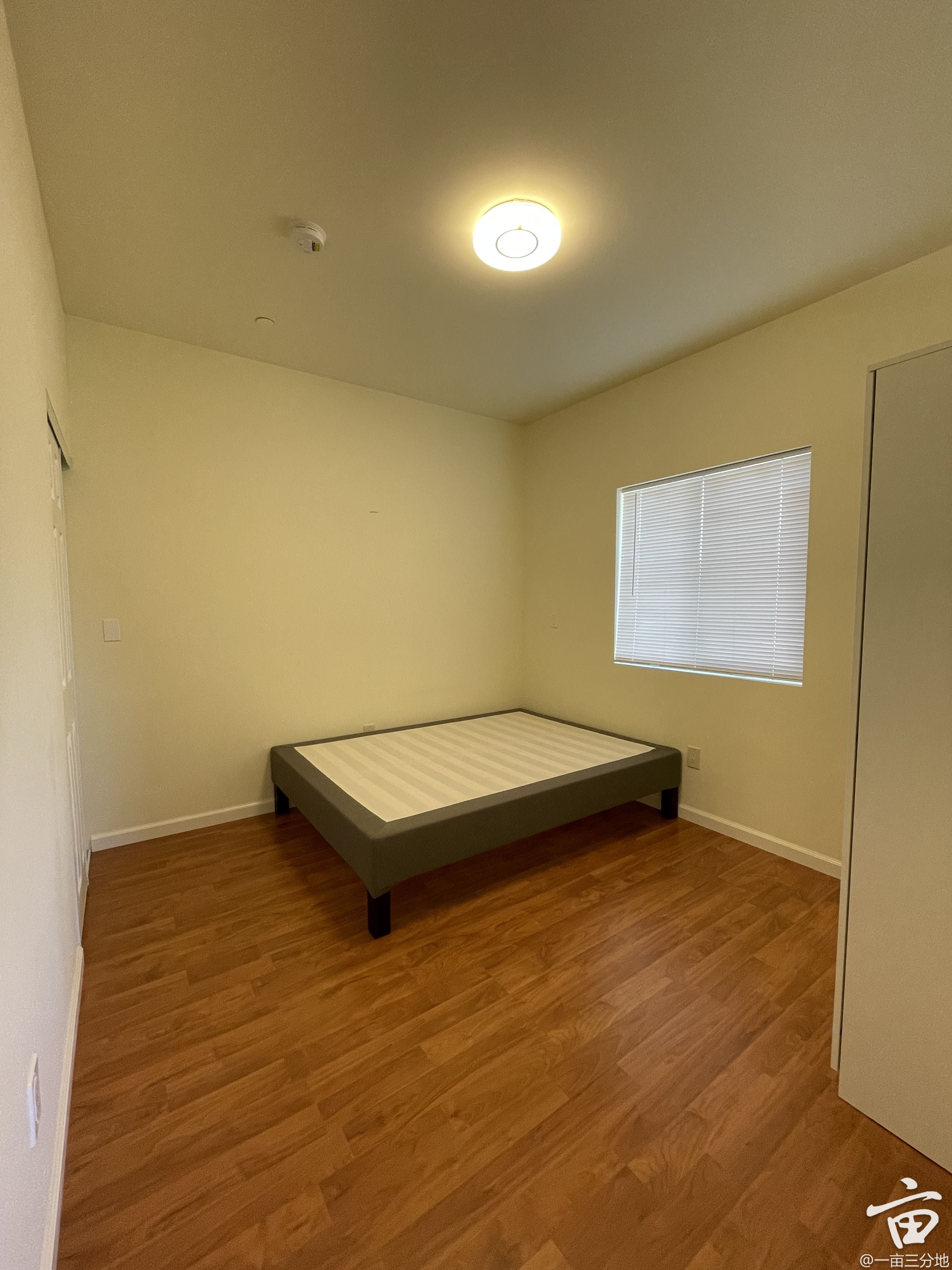 adu_bedroom_1.jpg