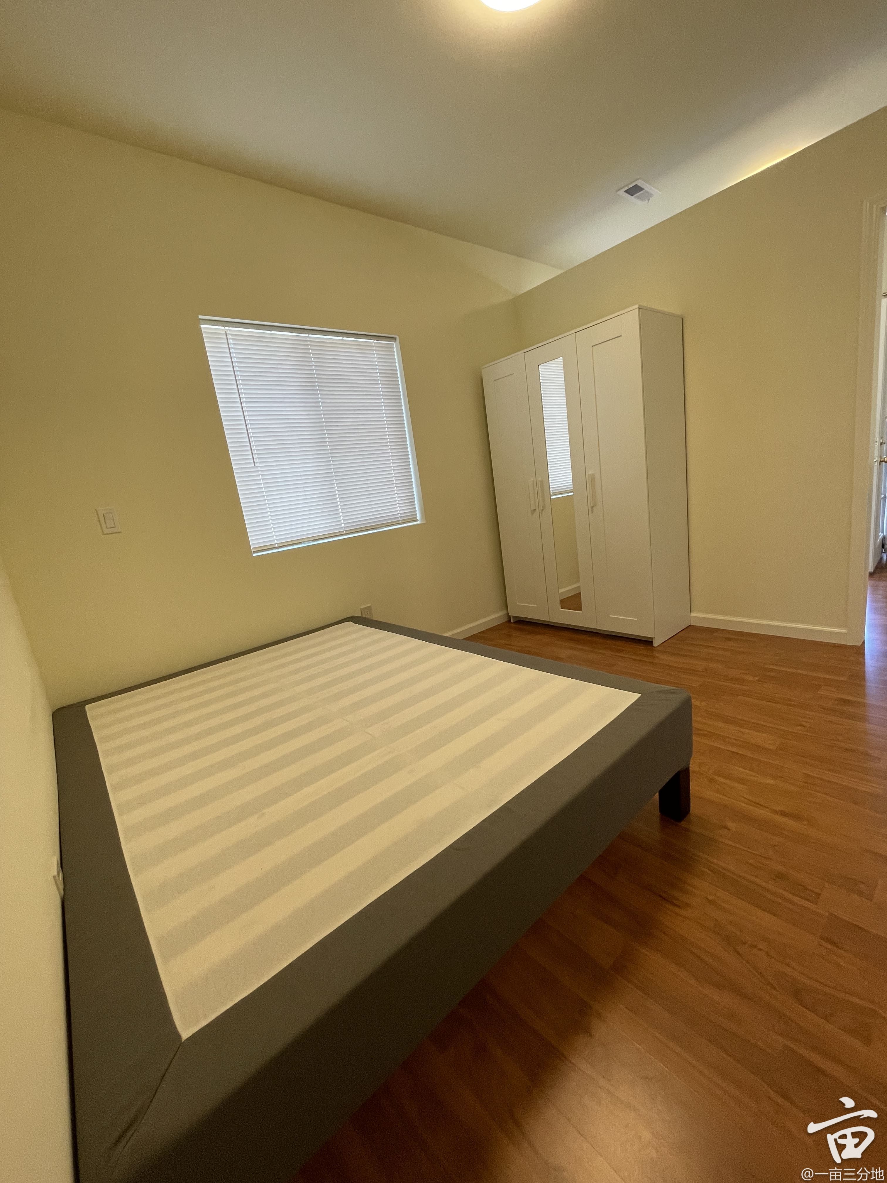 adu_bedroom_3.jpg