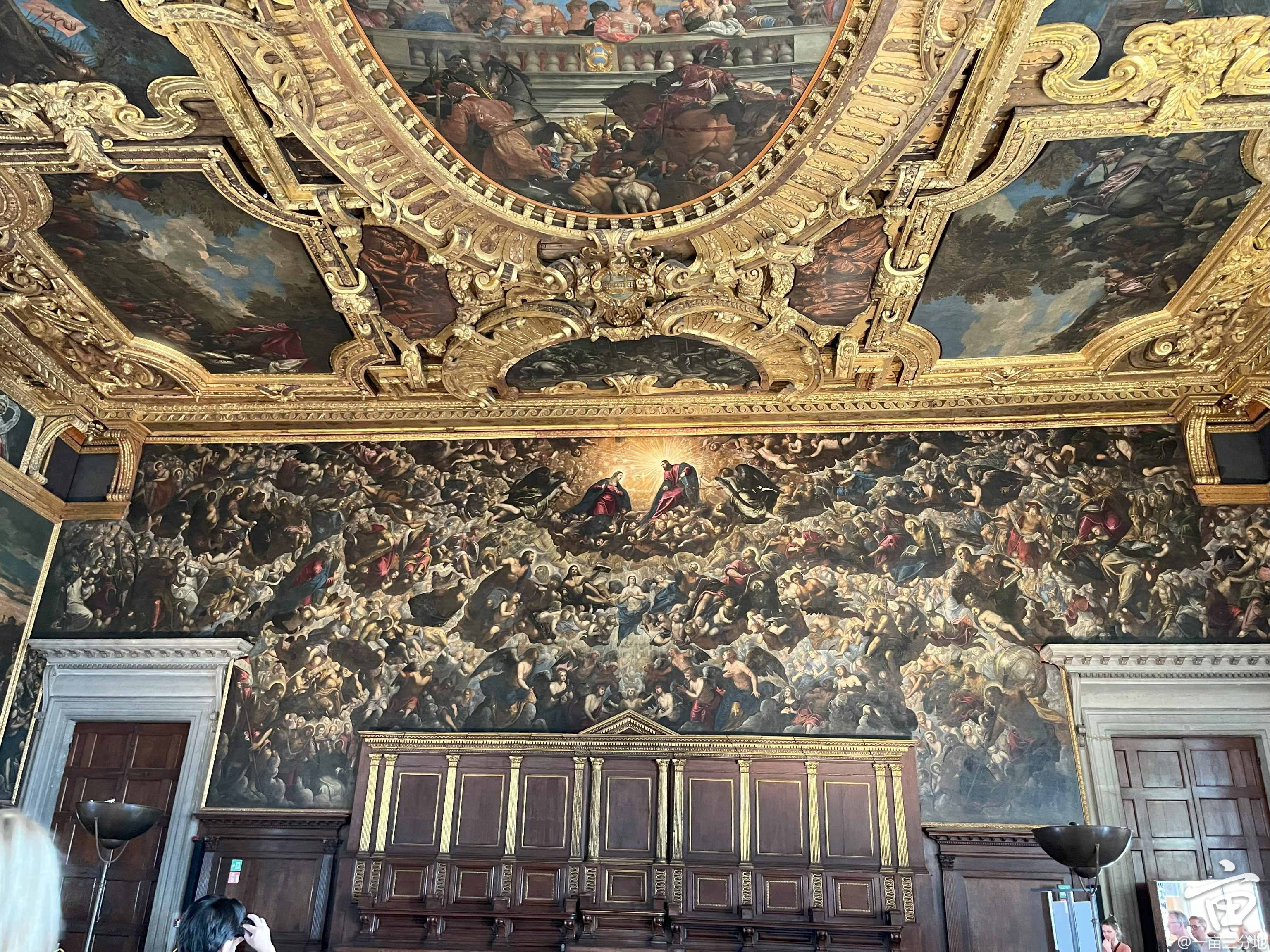 tintoretto paradise.jpg